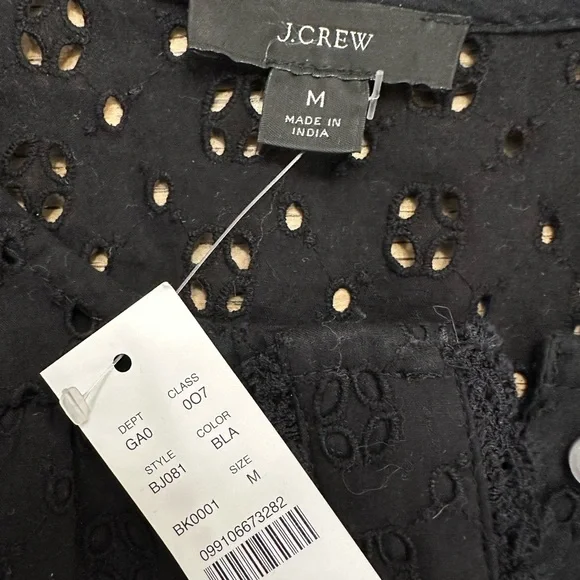 J. Crew NWT Eyelet Cropped Top Blouse Lace Covered Buttons BLACK medium - Picture 14 of 16